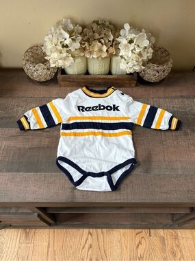 Vintage Baby Reebok Onesie 6-9 months Navy